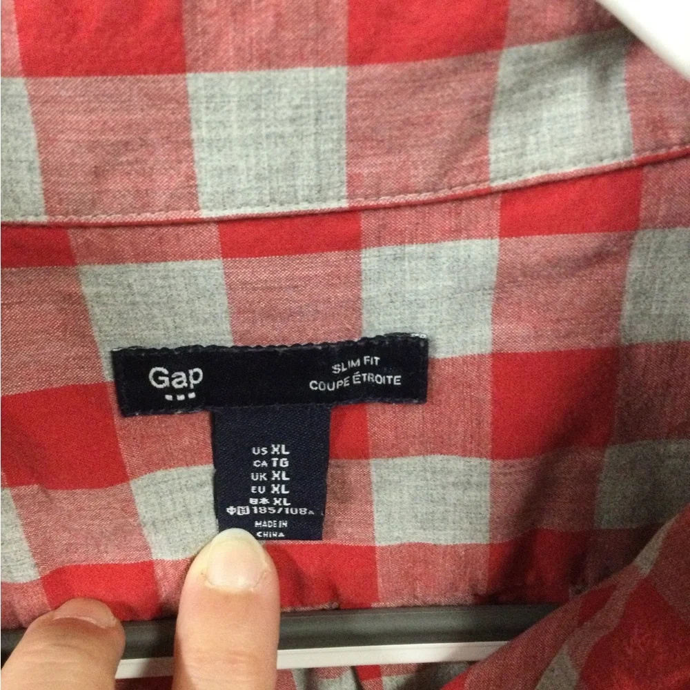 GAP Red and Gray Check Casual Button-Down Shirt